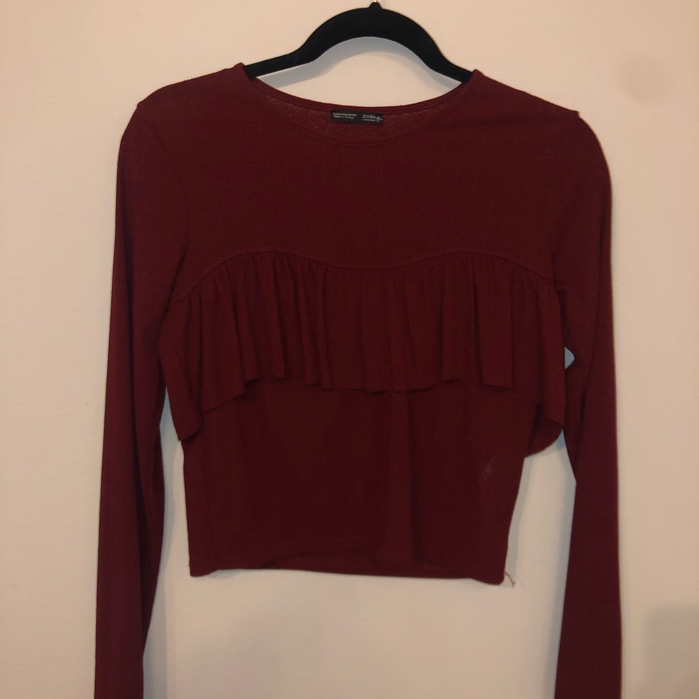 Long sleeve ruffle crop top